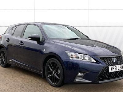 Lexus CT200h