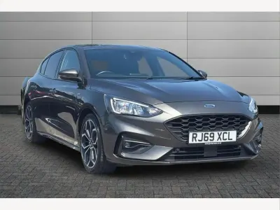 Used Ford Focus ST-Line X 125 HP (91 kW) 2019 Grey Hatchback