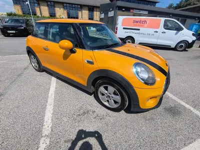 Used Mini One D Hatch 95 HP (69 kW) 2014 Orange Hatchback