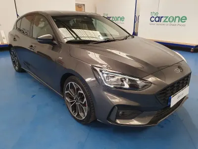 Used Ford Focus ST-Line X 125 HP (91 kW) 2019 Grey Hatchback