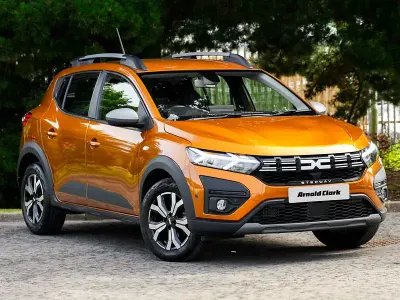Used Dacia Sandero Journey 91 HP (66 kW) 2023 Orange Coupe
