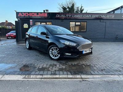 Used Ford Focus Zetec 100 HP (73 kW) 2017 Black Hatchback