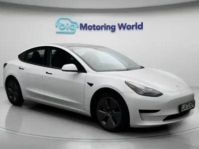 Used Tesla Model 3 RWD 222 kW (302 HP) 2022 White Sedan
