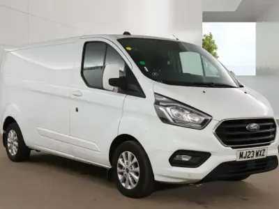 Used Ford Transit Custom Limited 130 HP (95 kW) 2023 White Van