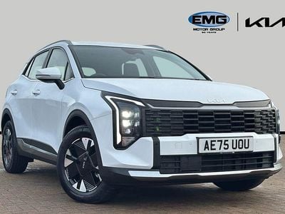 White Used 2025 Kia Sportage SUV | £27,495 (Good price)