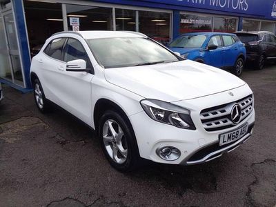 Used Mercedes GLA200 Executive 156 HP (114 kW) 2018 White SUV