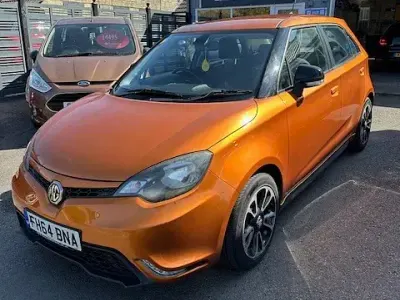 Used MG MG3 106 HP (77 kW) 2014 Orange Hatchback