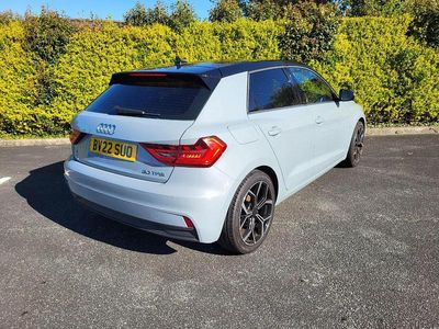 Usado Audi A1 Sportback Design 108 HP (79 kW) 2022 Cinzento Citadino