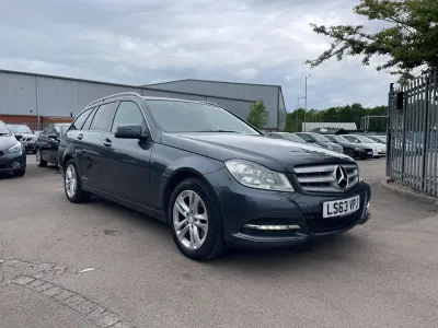 Begagnad Mercedes C220