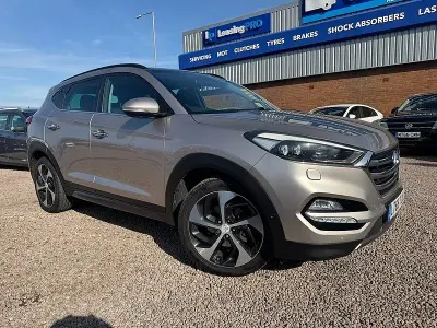 Używany Hyundai Tucson Premium SE 185 KM (136 kW) 2015 Beżowy SUV