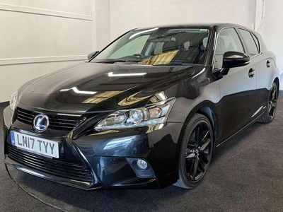 Lexus CT200h