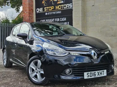 Used Renault Clio Dynamique 88 HP (64 kW) 2016 Black Hatchback
