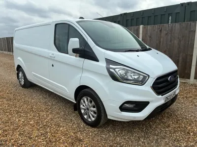 Używany Ford Transit Custom Limited 130 KM (95 kW) 2022 Biały Van