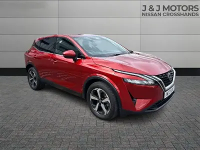 Used Nissan Qashqai N-Connecta 158 HP (116 kW) 2023 Red SUV