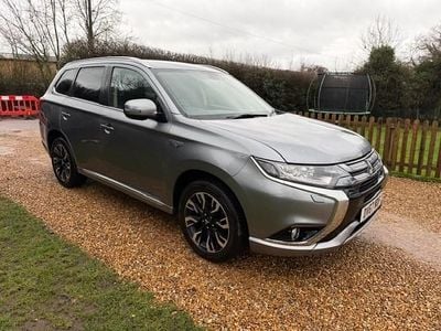 Grey Used 2017 Mitsubishi Outlander P-HEV Estate | £8,750 (Good price)