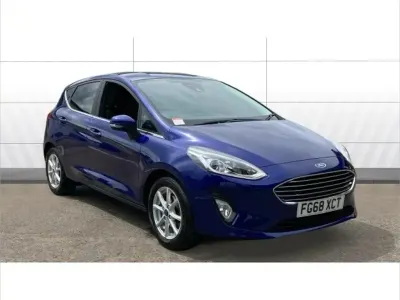Used Ford Fiesta Zetec 84 HP (61 kW) 2018 Blue Hatchback