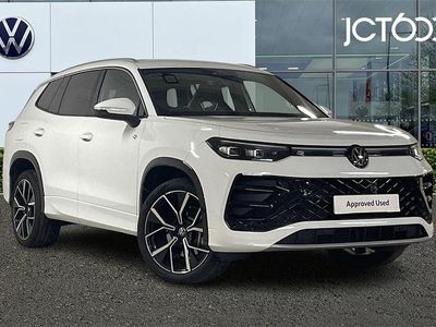 White Used 2025 VW Tayron R-line SUV | £36,486 (Fair price)