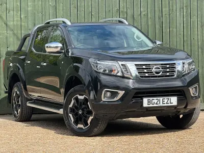 Used Nissan Navara Tekna 2021 Black Pickup