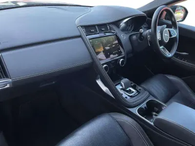 Używany Jaguar E-Pace R-Dynamic 161 KM (118 kW) 2021 Niebieski SUV