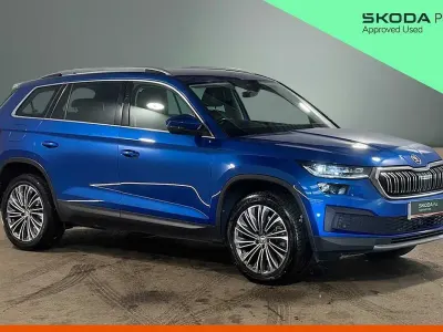 Used Skoda Kodiaq SE L Executive 140 HP (102 kW) 2022 Race blue metallic SUV