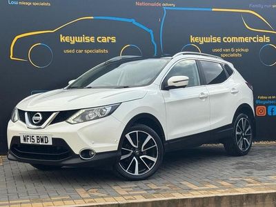 Used Nissan Qashqai Tekna 110 HP (80 kW) 2015 White SUV