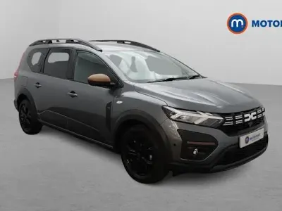 Używany Dacia Jogger Extreme 110 KM (80 kW) 2024 Szary Minivan