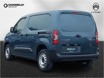 Novo Citroën Berlingo 101 HP (74 kW) 2025 Azul Monovolume