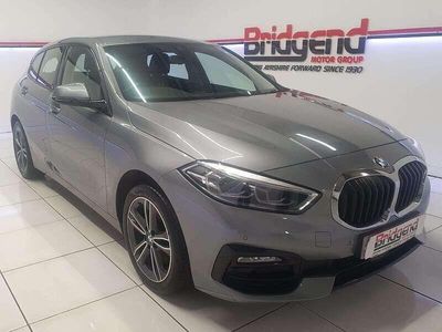 Used BMW 118 Sport Line 2023 Grey Hatchback