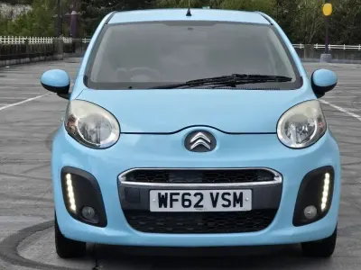 Używany Citroën C1 VTR Sport 2013 Niebieski Hatchback