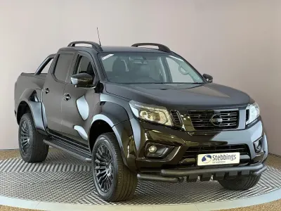Used Nissan Navara Tekna 190 HP (139 kW) 2021 Black Pickup