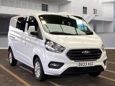 White Used 2023 Ford Transit Custom Limited Van | £19,995 (Expensive)