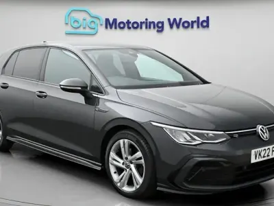 Używany VW Golf VIII R-line 150 KM (110 kW) 2024 Hatchback