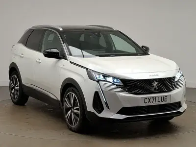 Used Peugeot 3008 Premium 131 HP (96 kW) 2021 White SUV