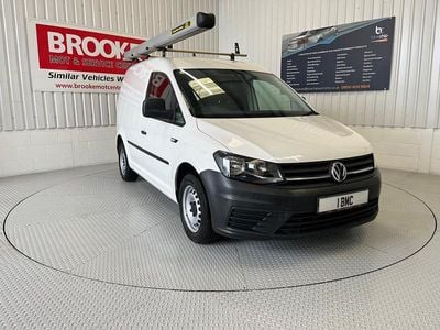 Used VW Caddy Startline 75 HP (55 kW) 2019 White MPV