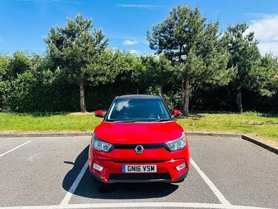 Used Ssangyong (KGM) Tivoli 115 HP (84 kW) 2016 Red SUV