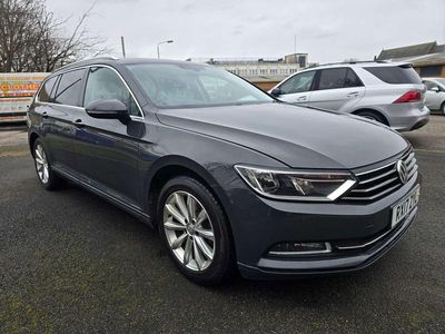 Usado VW Passat Business 120 HP (88 kW) 2017 Cinzento Carrinha