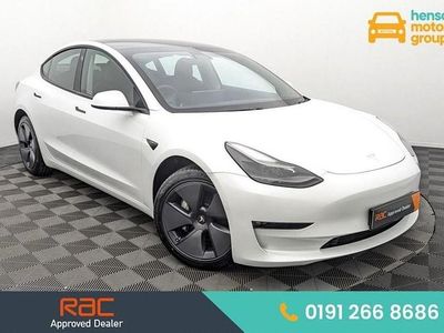 White Used 2021 Tesla Model 3 Sedan | £18,199 (Fair price)