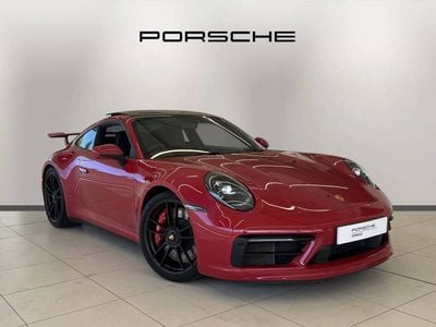 Porsche 911 Carrera 4 GTS