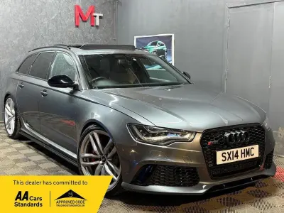 Begagnad Audi RS6 Performance 2014 Grå Kombi