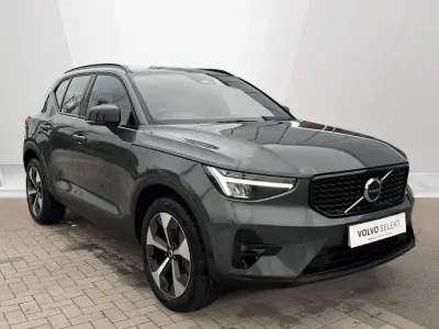 Used Volvo XC40 Plus 2025 Green SUV
