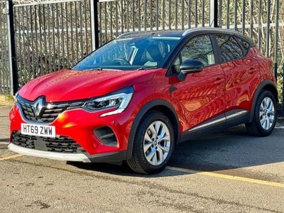 Used Renault Captur Iconic 2020 Red and black SUV