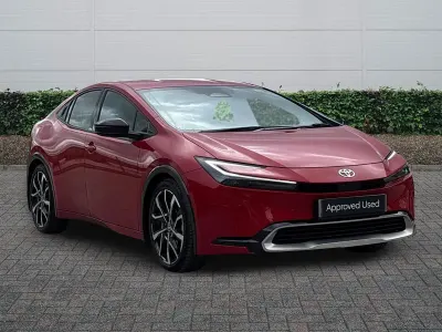 Used Toyota Prius 2025 Red Hatchback