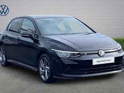 Used VW Golf VIII R-line 150 HP (110 kW) 2022 Black Hatchback