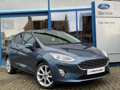 Second-hand Ford Fiesta Titanium X 2021 Albastru Hatchback