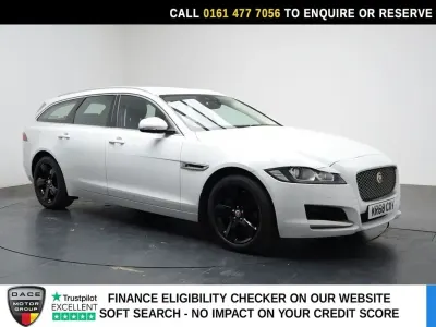 Used Jaguar XF Sportbrake Portfolio 250 HP (183 kW) 2018 White Estate
