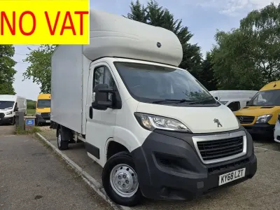Used Peugeot Boxer 2018 White Van