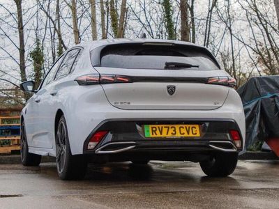 Peugeot e-308