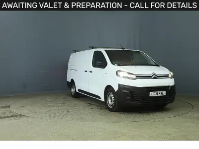 Used Citroën Dispatch 120 HP (88 kW) 2021 White MPV