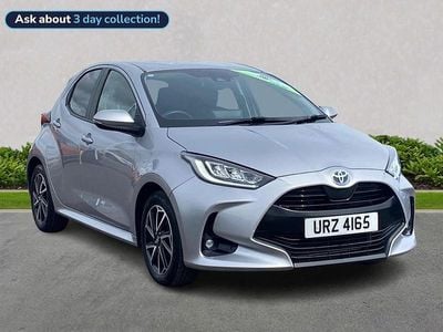 Used Toyota Yaris Hybrid Design 2023 Silver Hatchback