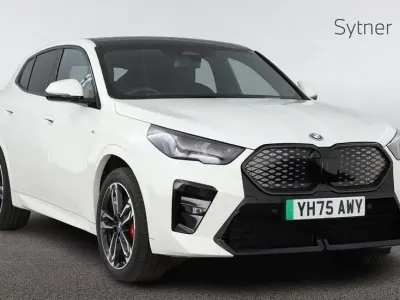 Used BMW iX2 M Sport 147 kW (201 HP) 2025 White SUV
